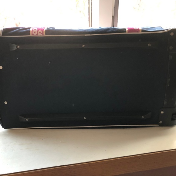 PINK Victoria's Secret "Peace, Love"Rolling Duffle - Rare Vintage - Picture 6 of 8